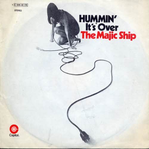 Majic Ship - Hummin'